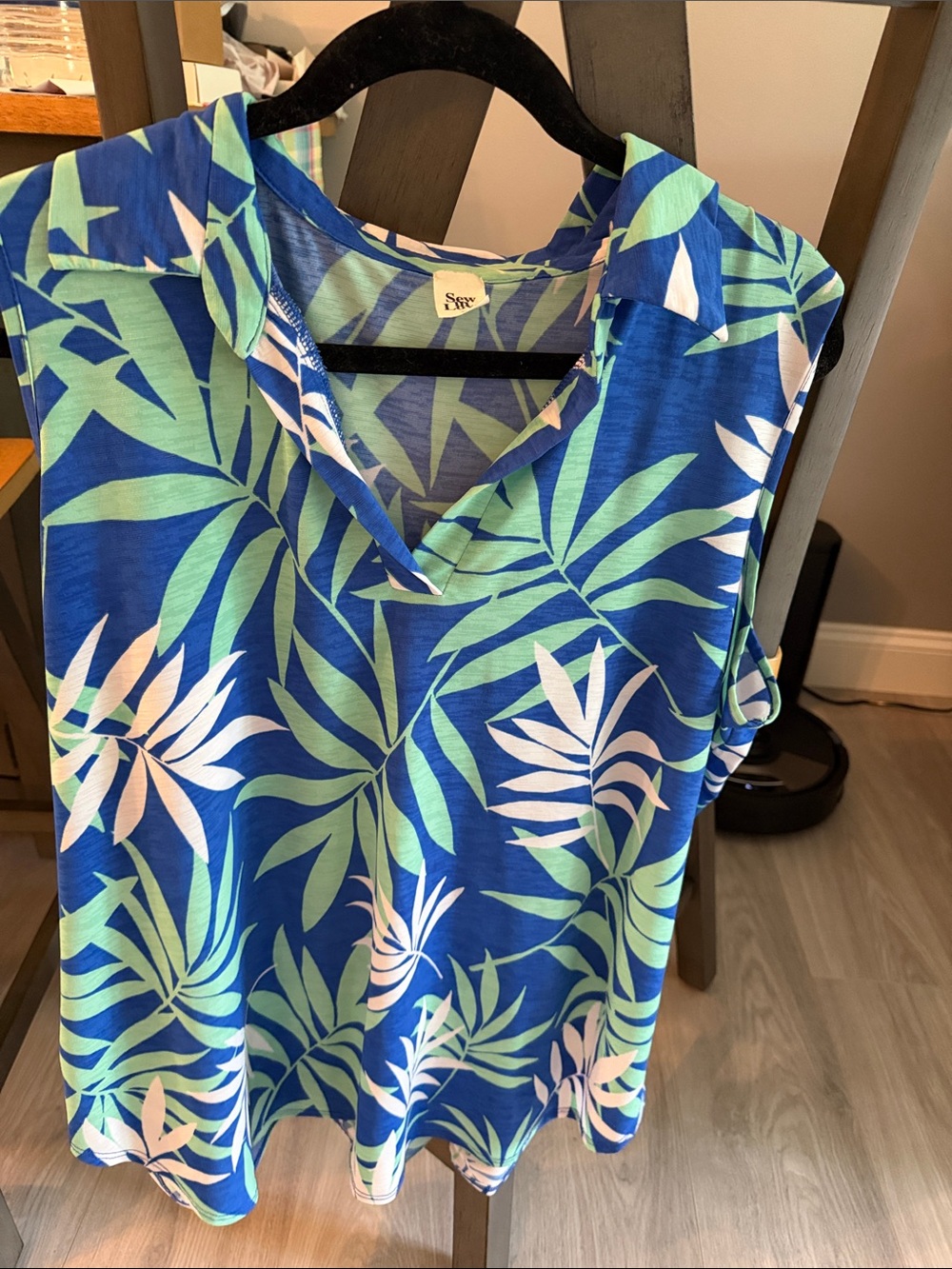 Sew In Love Blue Tropical Leaf Sleeveless Tank